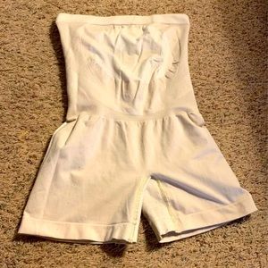 Blanqi maternity support shorts